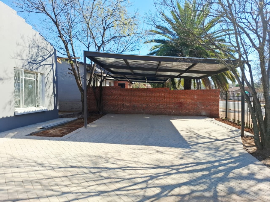 3 Bedroom Property for Sale in Generaal De Wet Free State
